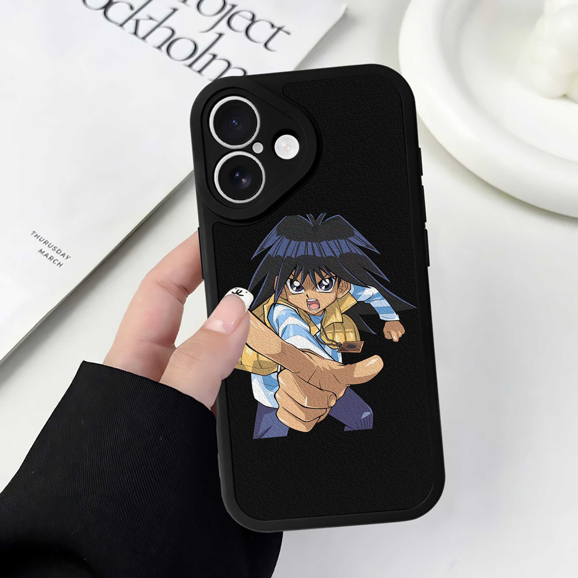 遊☆戯☆王 Yu-Gi-Oh! 【iPhone 16シリーズ対応】シリコンスマホケース（レザー調） 材質：シリコン